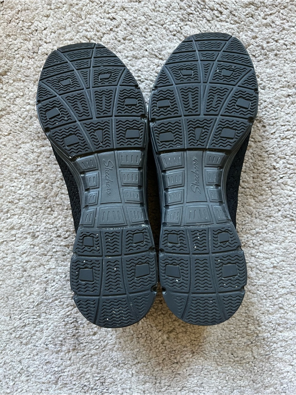 Skechers Women's Black Slip-On Knit Flats with Memory Foam Sz 9 - Picture 5 of 7